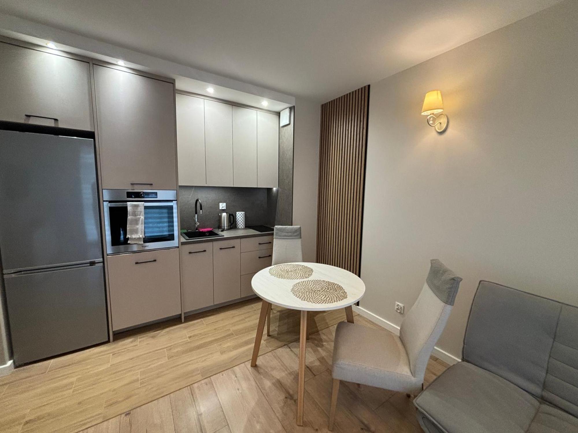 Apartamenty W Centrum Bialegostoku Z Parkingiem W Garazu Podziemnym Бялисток Екстериор снимка