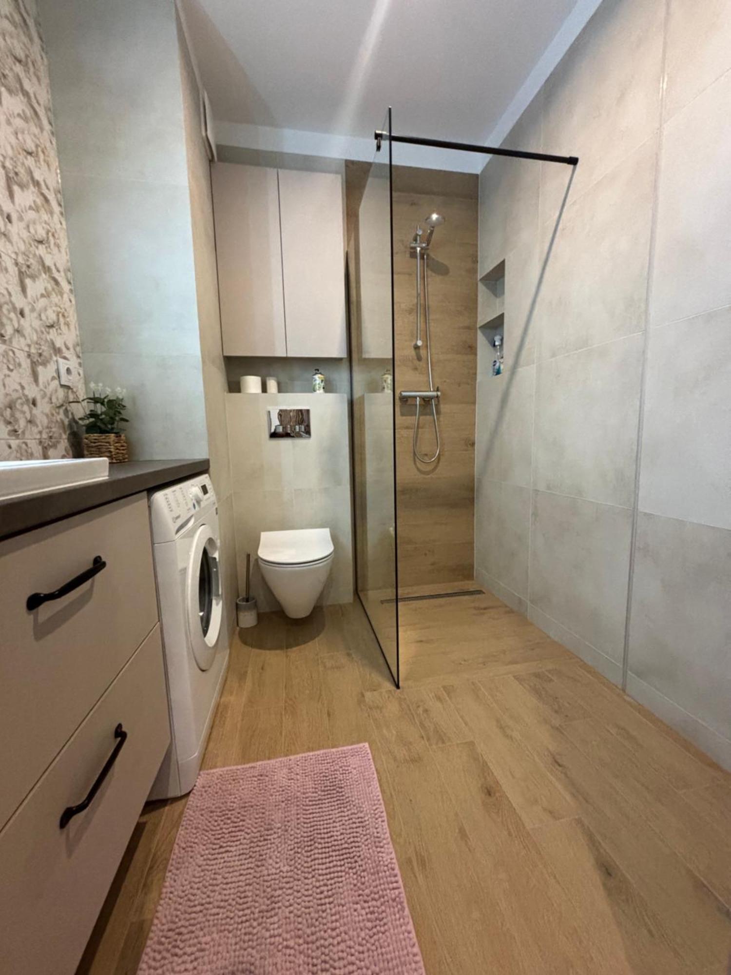 Apartamenty W Centrum Bialegostoku Z Parkingiem W Garazu Podziemnym Бялисток Екстериор снимка