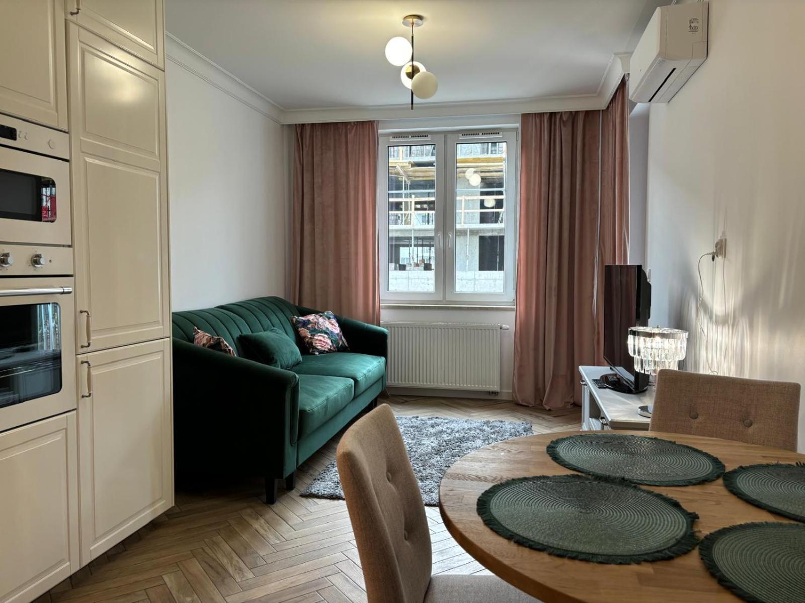 Apartamenty W Centrum Bialegostoku Z Parkingiem W Garazu Podziemnym Бялисток Екстериор снимка